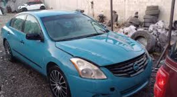 ¿Por qué mi Nissan Altima tiembla mucho?